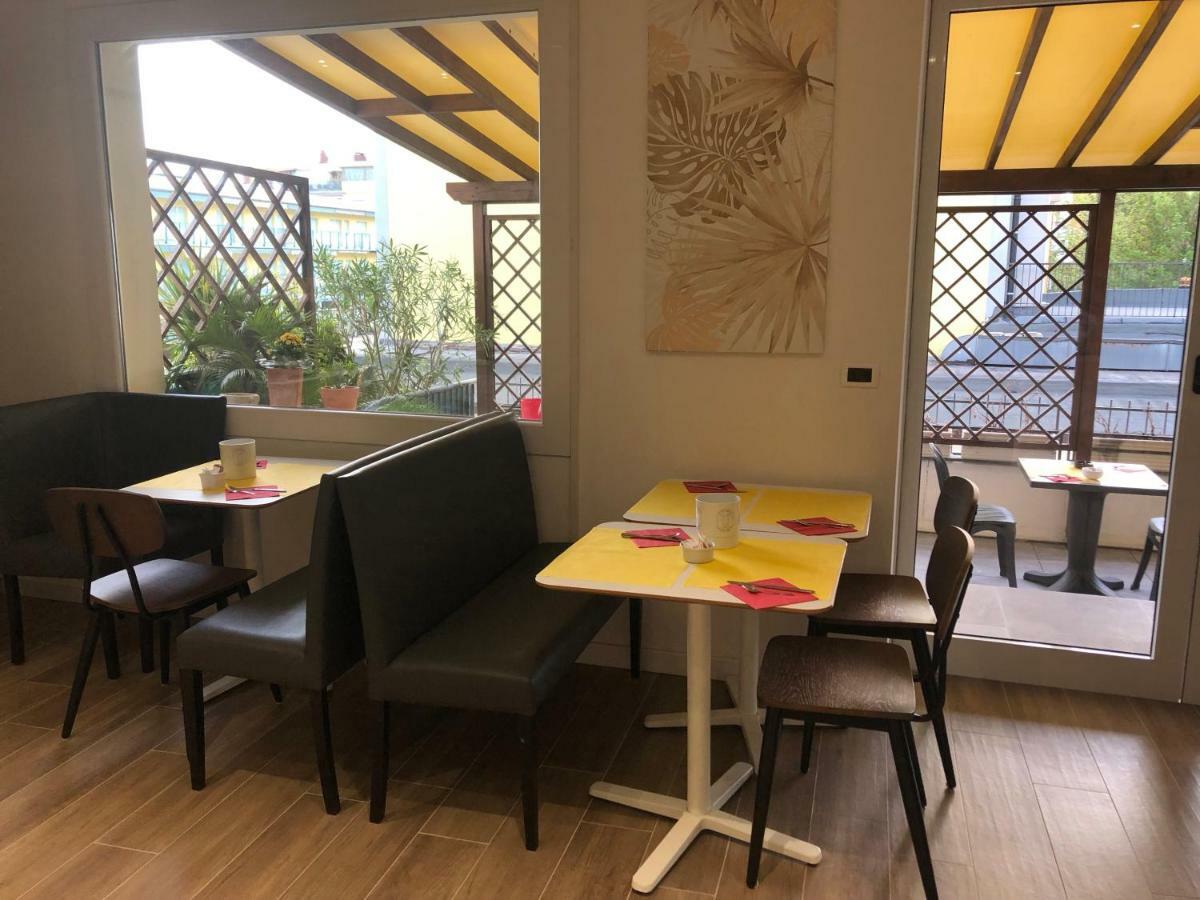 Lilium Maris Hotel Bibione Kültér fotó
